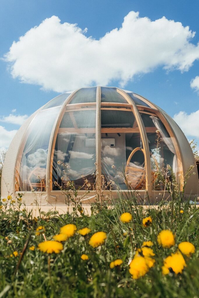 Entdecken Sie die nächste Generation von Luxus-Unterkünften: langlebig, ästhetisch und maßgeschneidert für Ihre Bedürfnisse.